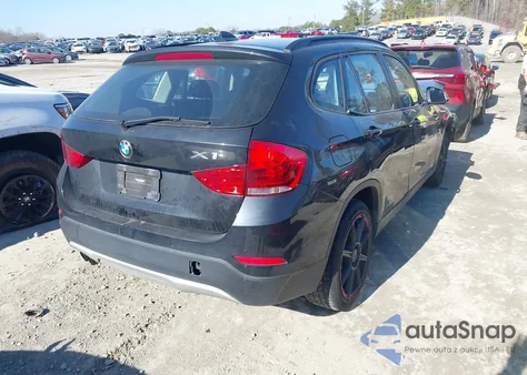 2015 BMW X1 xDrive28I z USA, uszkodzony, nr VIN WBAVL1C56FVY25088